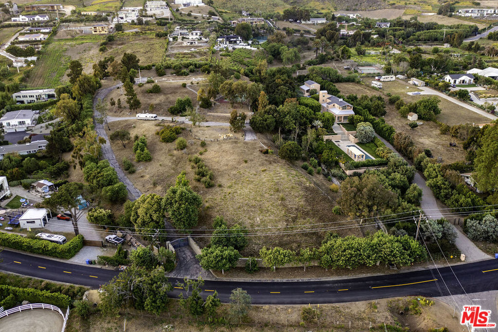 29829 Harvester Road Property Photo 34