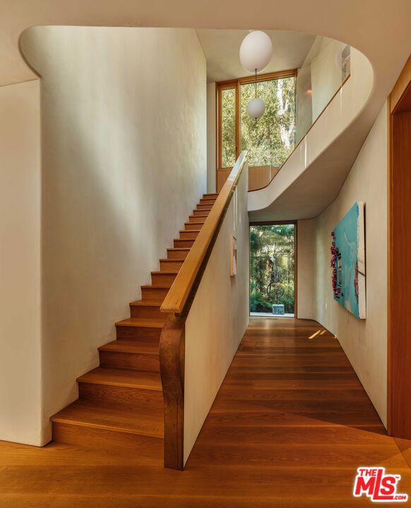 800 Brooktree Road Property Photo 11