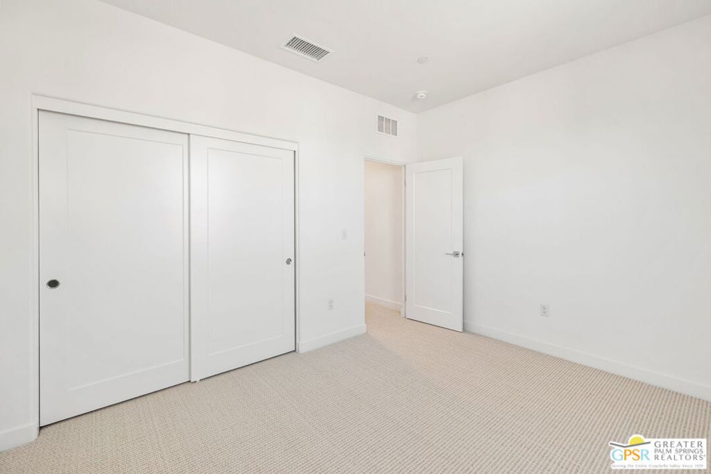 74219 Becker Street Property Photo 22