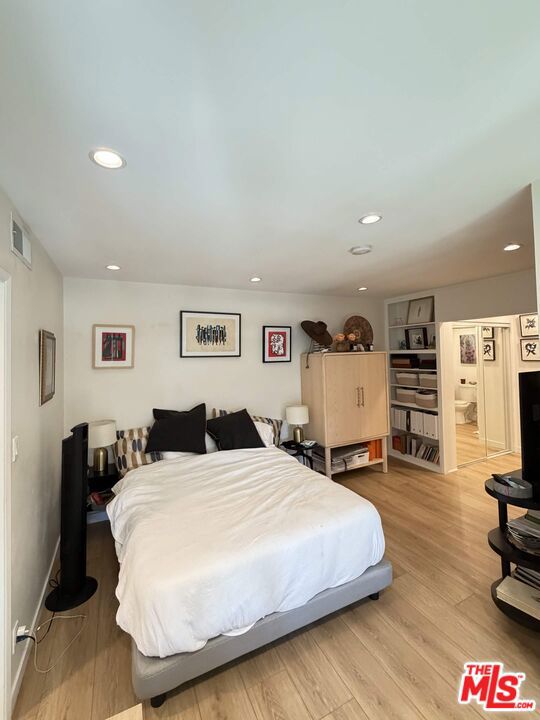 3407 Huxley Street 39 Property Photo 6