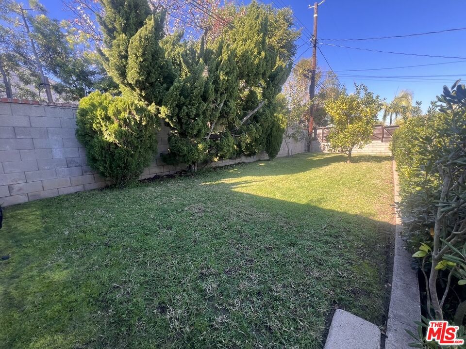 7301 Dunfield Avenue Property Photo 17