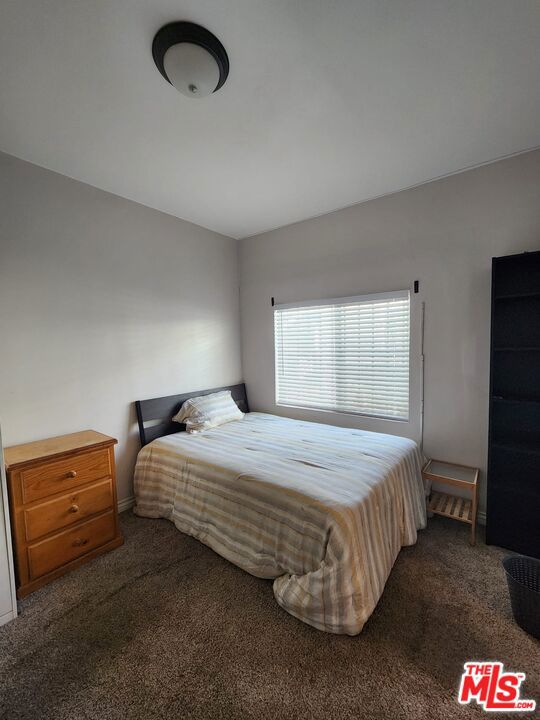 3582 S Budlong Avenue Property Photo 32