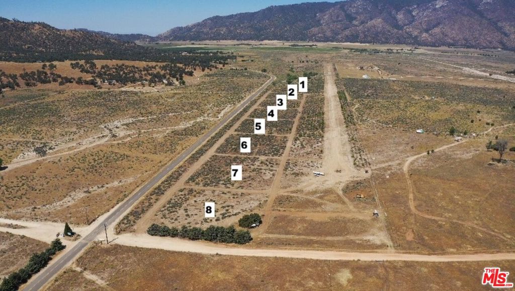 40535 Pamela Property Photo 3