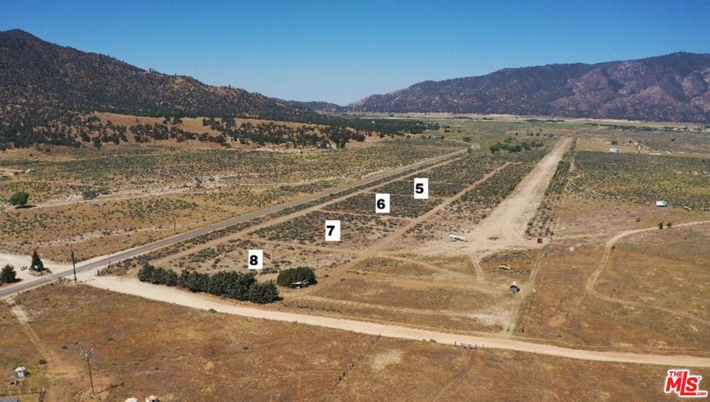 40535 Pamela Property Photo 5