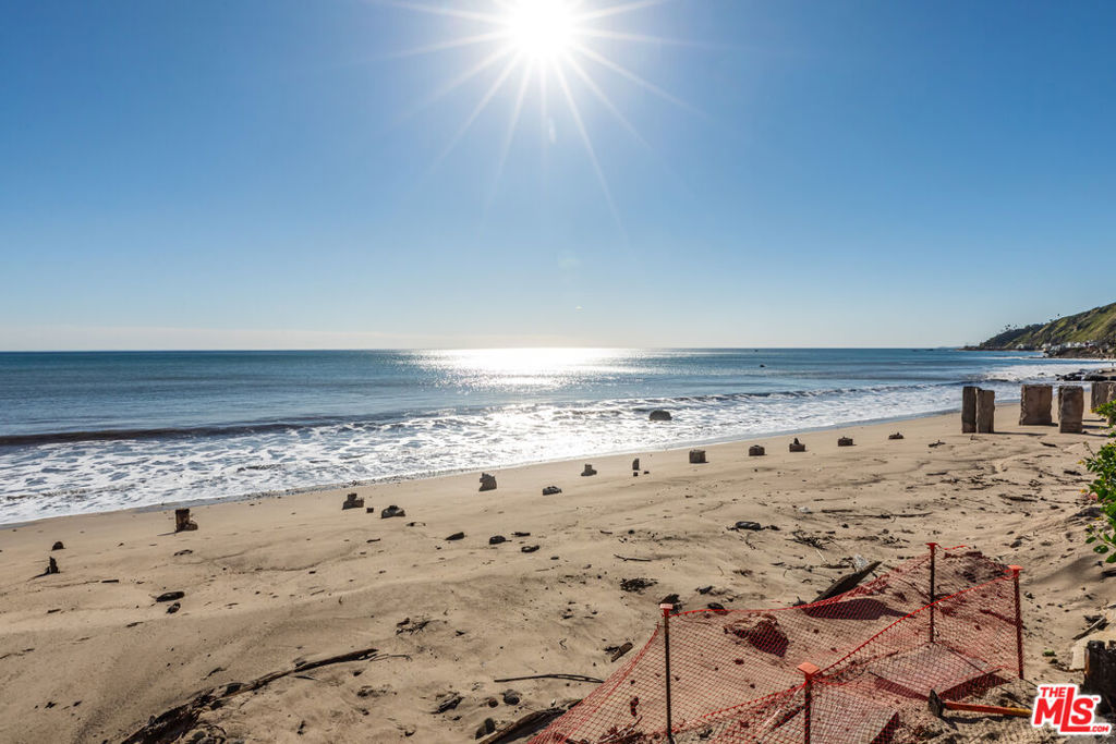 19042 Pacific Coast Highway Property Photo 8