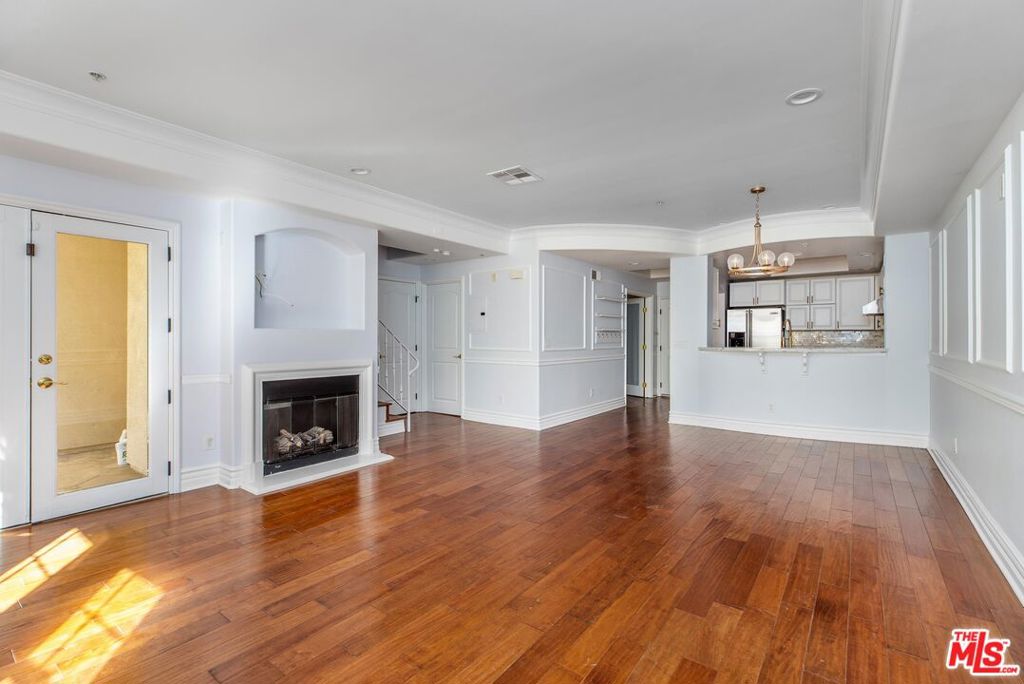 12026 Hoffman Street 302 Property Photo 5