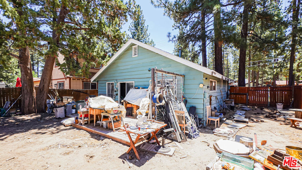 813 E Mountain View Boulevard Property Photo 19