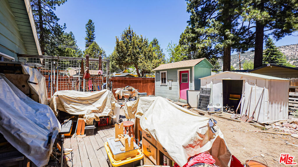 813 E Mountain View Boulevard Property Photo 22