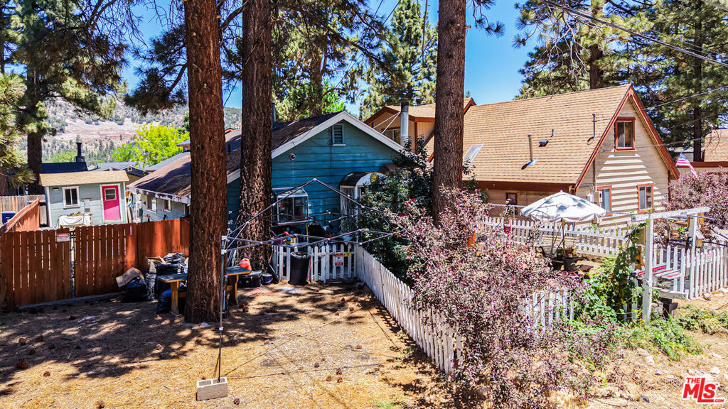813 E Mountain View Boulevard Property Photo 27
