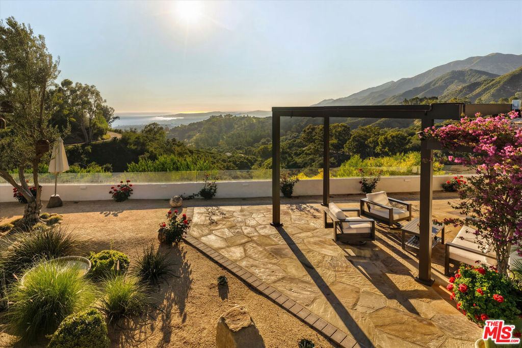 840 Toro Canyon Road Property Photo 11