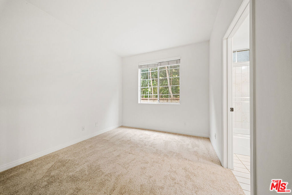 4144 Colfax Avenue Property Photo 28