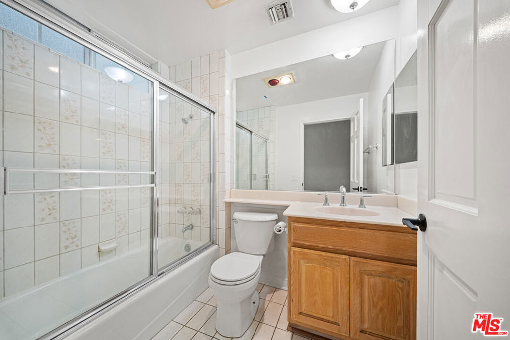 4144 Colfax Avenue Property Photo 29