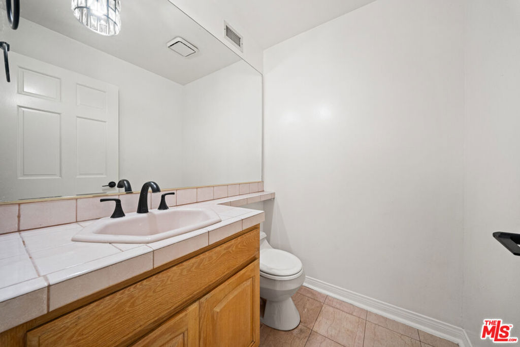 4144 Colfax Avenue Property Photo 31