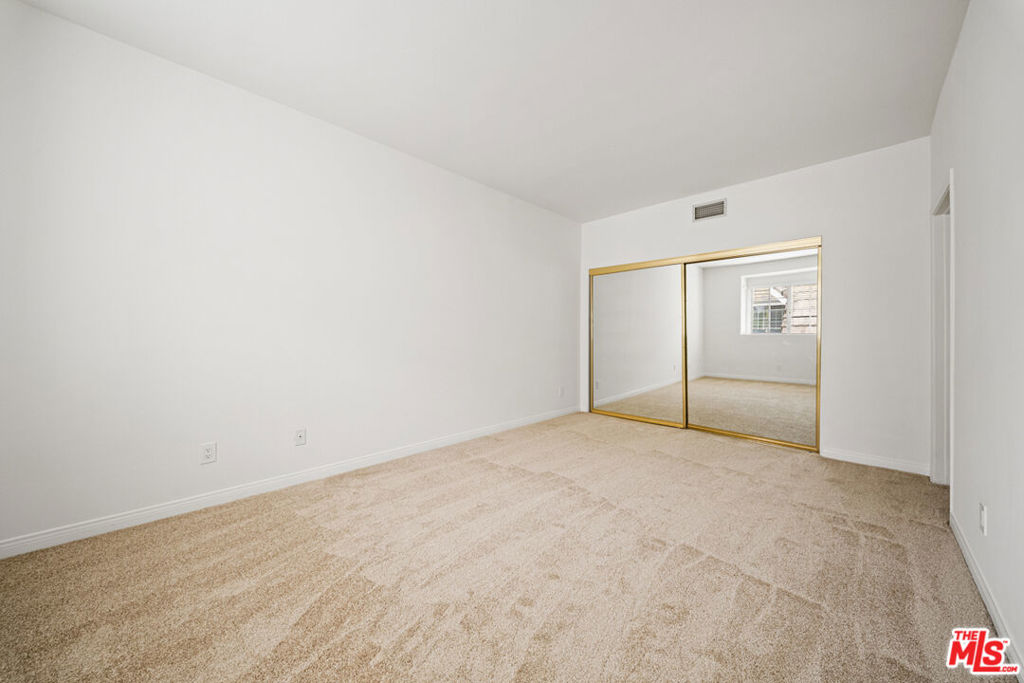 4144 Colfax Avenue Property Photo 44
