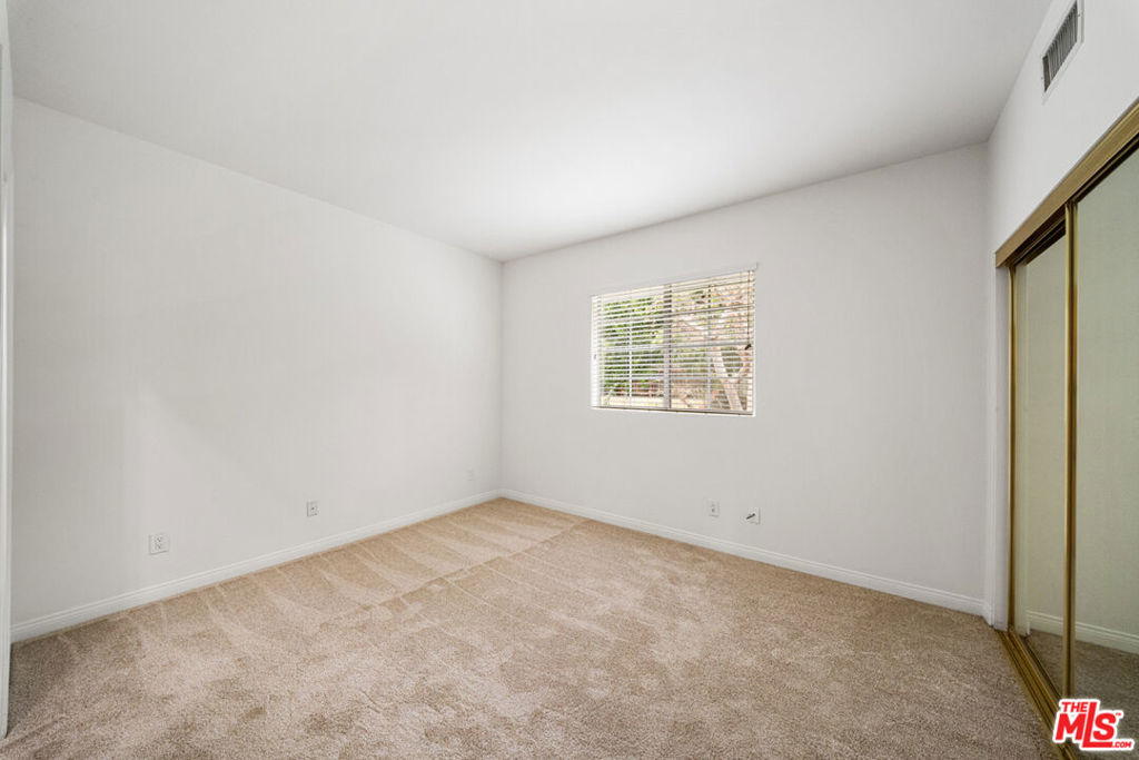 4144 Colfax Avenue Property Photo 46