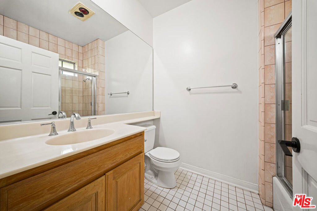 4144 Colfax Avenue Property Photo 48