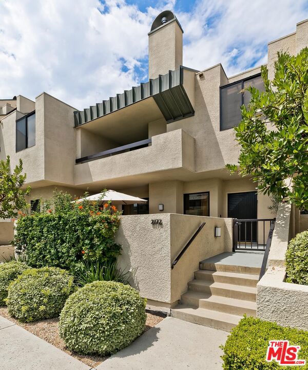 2172 Century Property Photo 1