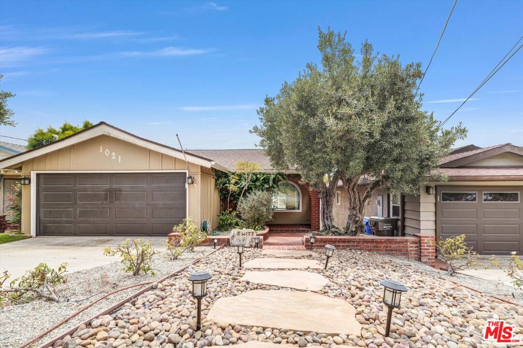 1021 Camino Real Property Photo 3