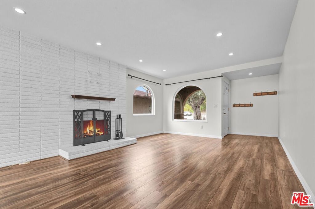 1021 Camino Real Property Photo 8
