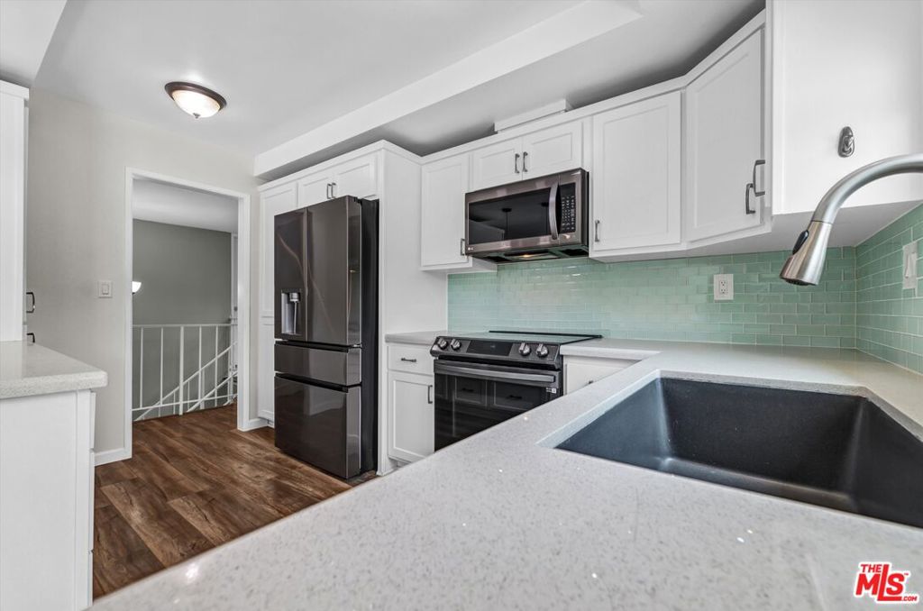 1021 Camino Real Property Photo 11