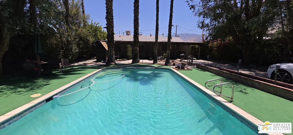 1339 E Camino Amapola Property Photo 1