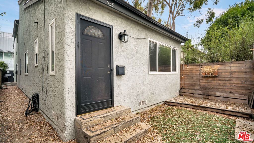 535 Venice Way Property Photo 32