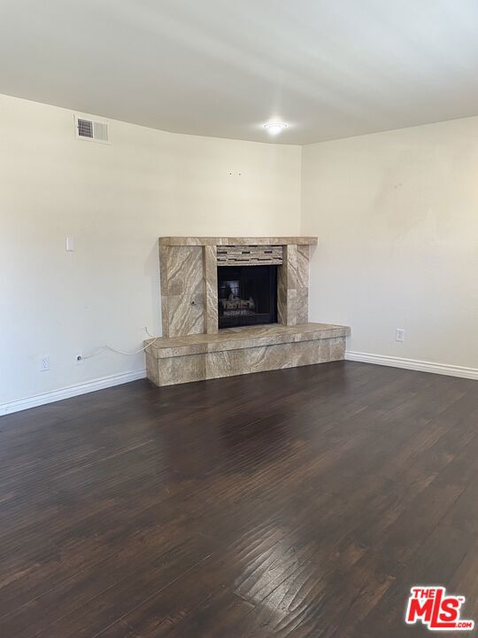 14621 S Berendo Avenue 7 Property Photo 8