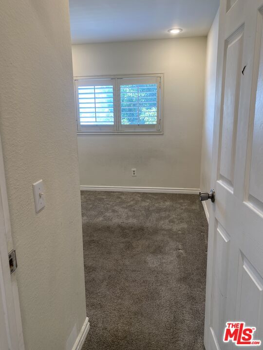 14621 S Berendo Avenue 7 Property Photo 32