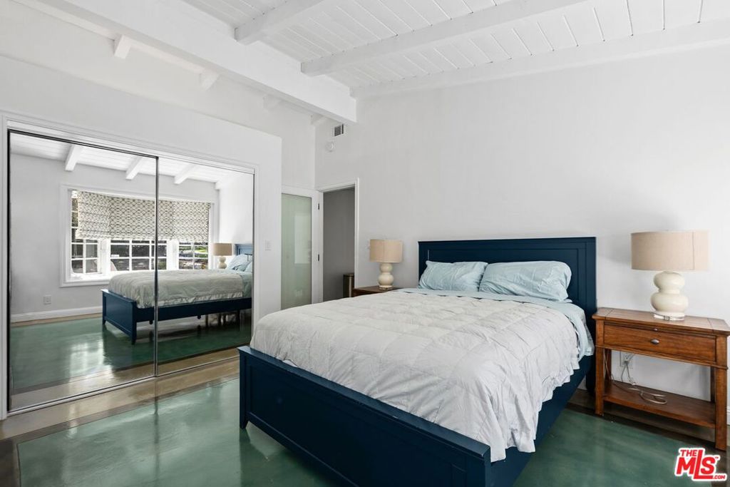 29260 Sea Lion Place Property Photo 18