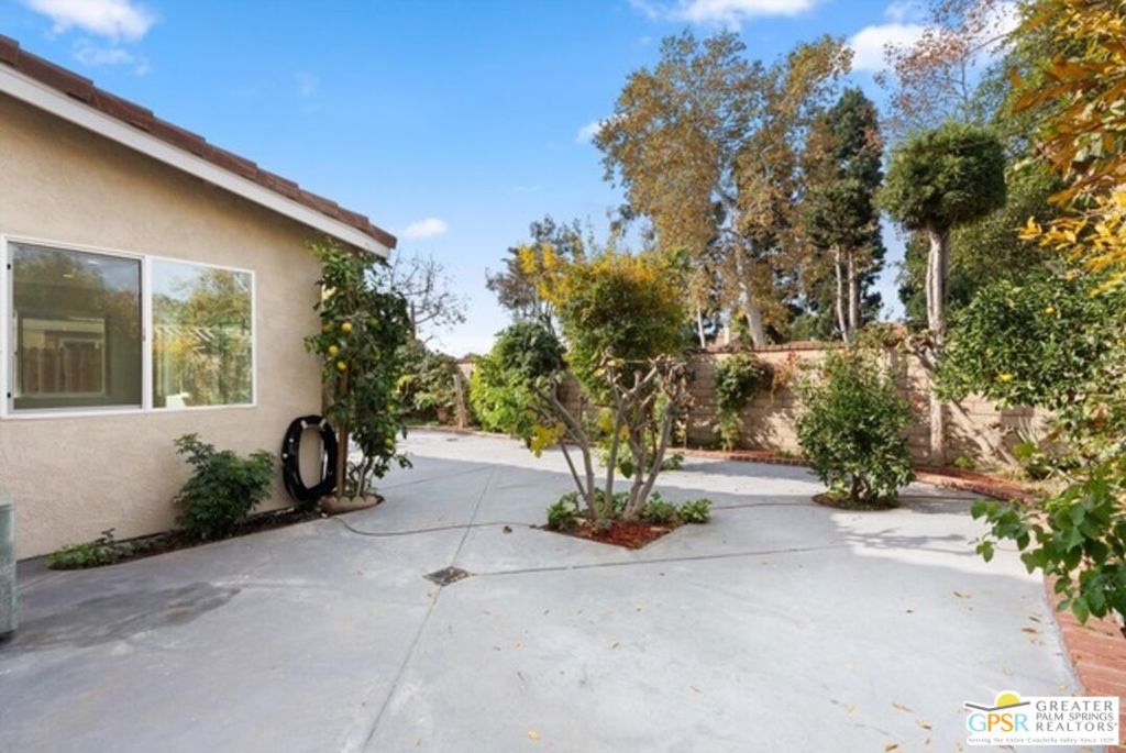 30 W Entrada Property Photo 21