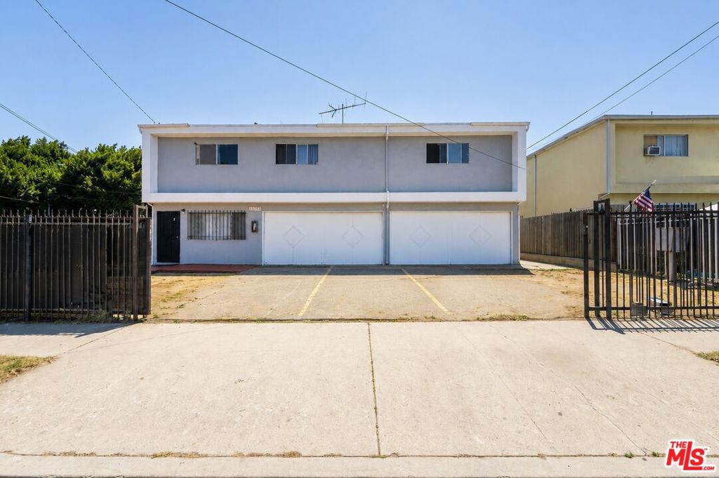 16506 S Denver Avenue Property Photo 1