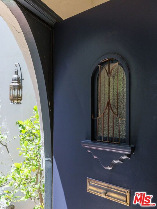 357 N Harper Avenue Property Photo 5