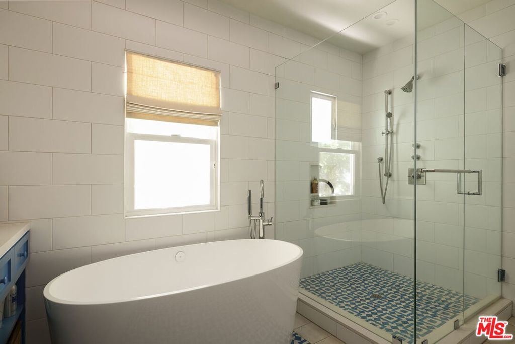357 N Harper Avenue Property Photo 25