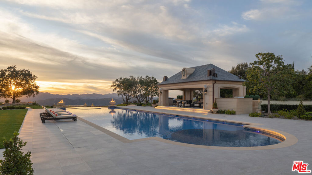 25300 Prado De La Magia Property Photo 38