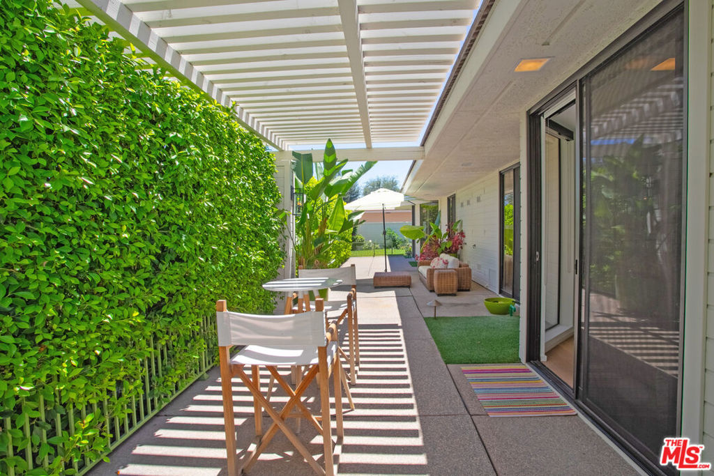 2 Sussex Court Property Photo 48
