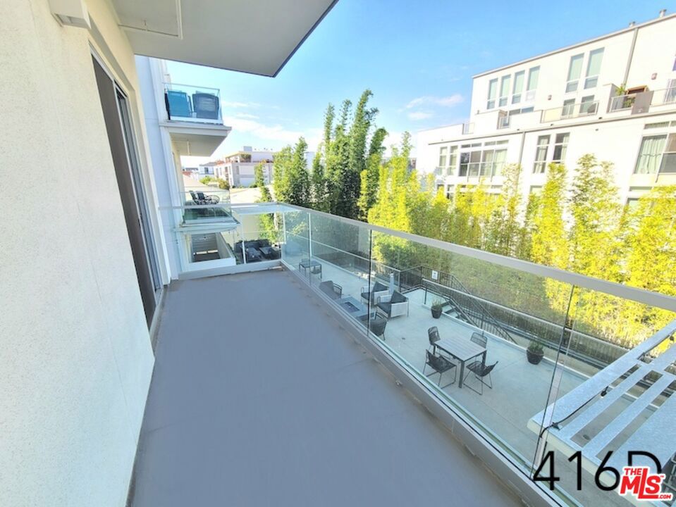 4210 Del Rey Avenue 416 Property Photo 15