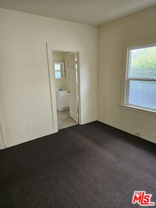 2026 W 30th Street Property Photo 22