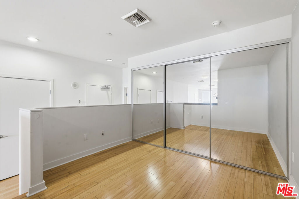 3810 Wilshire Boulevard 1609 Property Photo 17