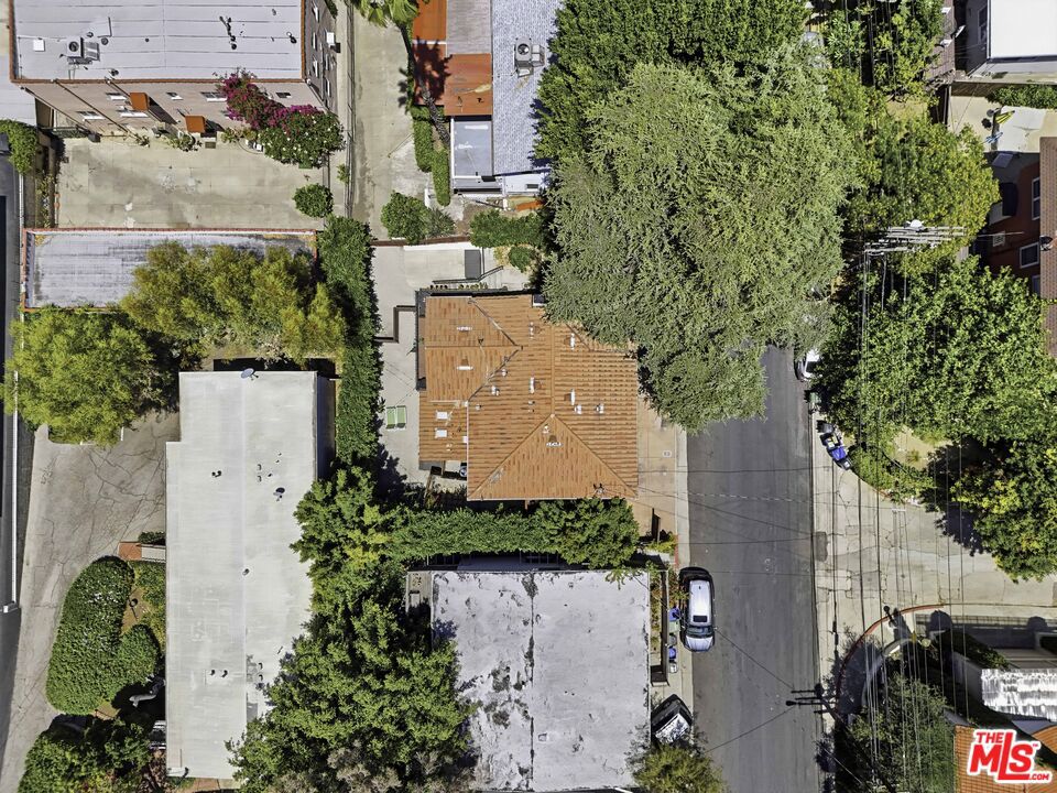 2127 Vine Street Property Photo 26