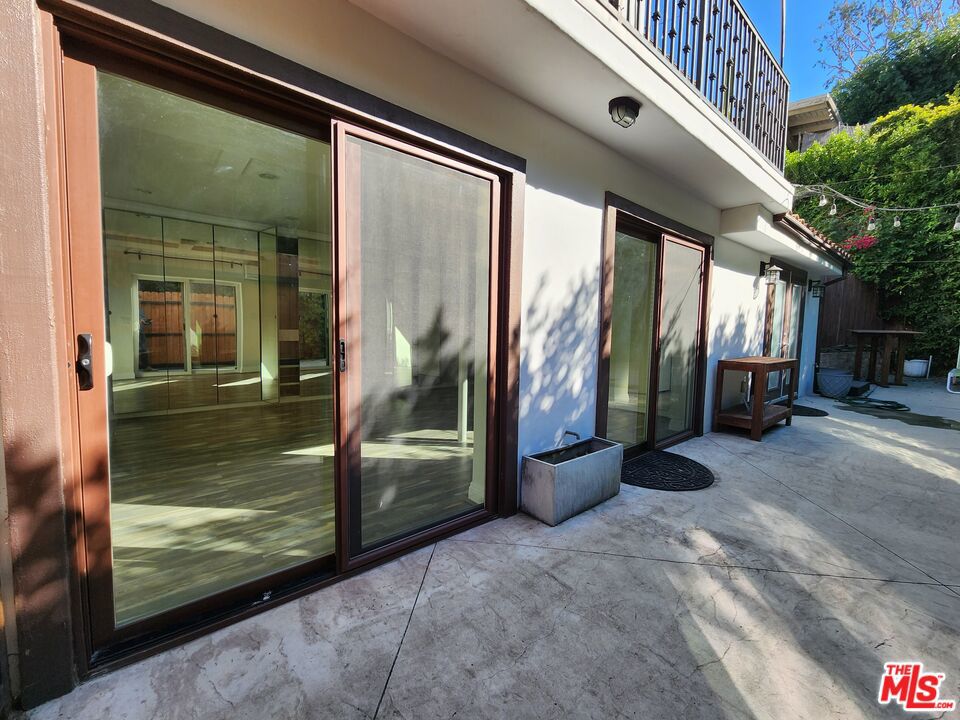 2127 Vine Street Property Photo 29