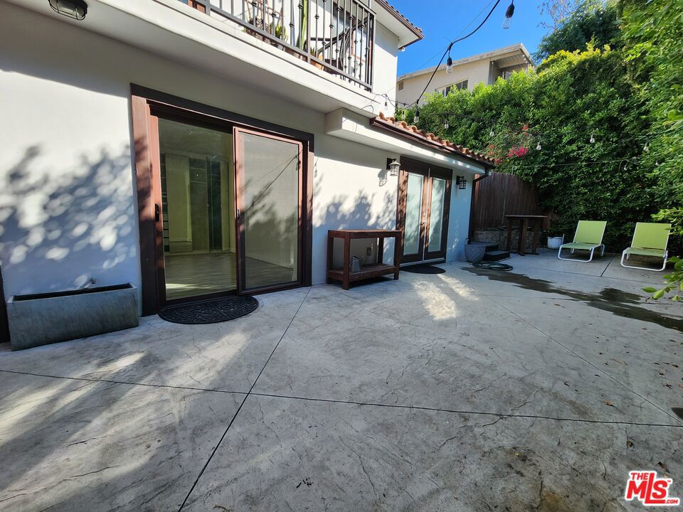 2127 Vine Street Property Photo 30