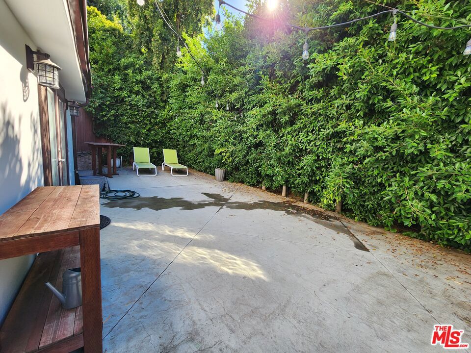 2127 Vine Street Property Photo 31