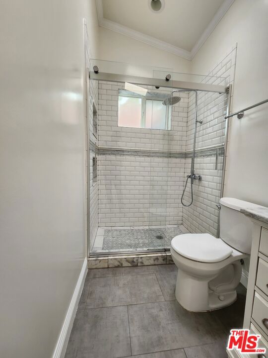 2127 Vine Street Property Photo 37