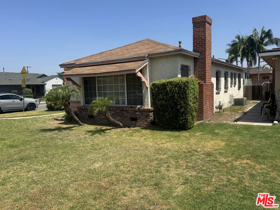 3965 Palm Avenue Property Photo 2