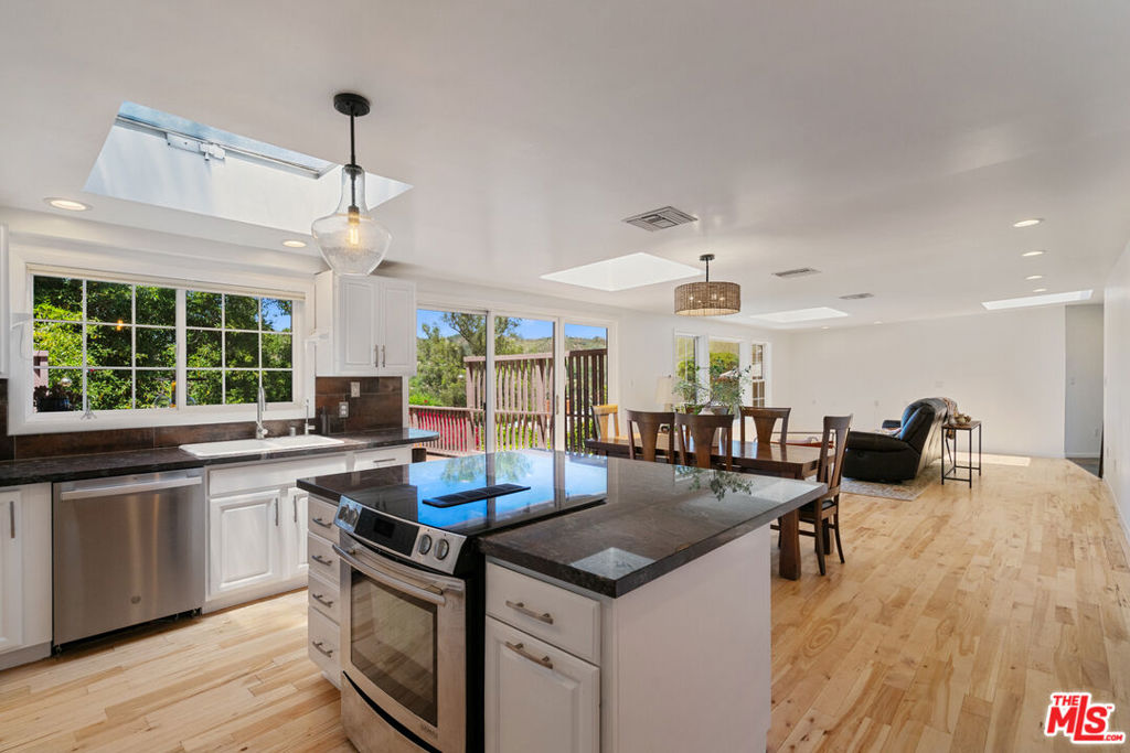 19639 Vision Drive Property Photo 6