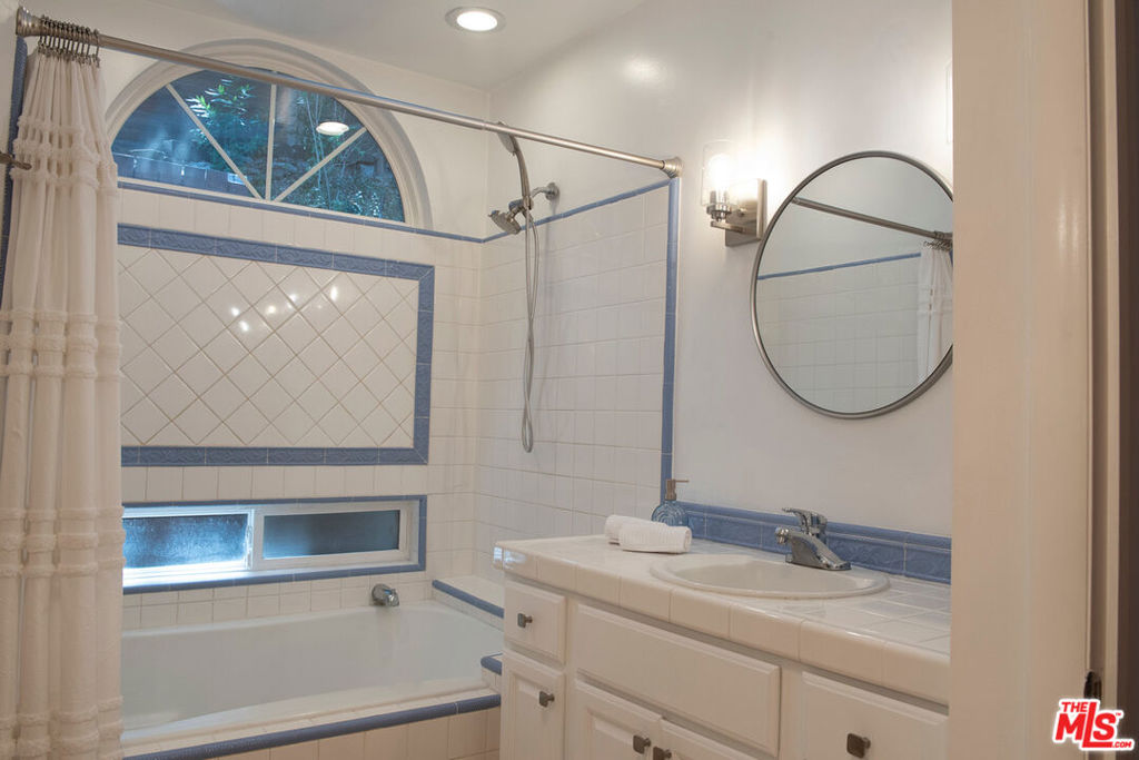 19639 Vision Drive Property Photo 16