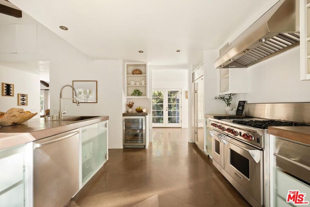 647 Old Topanga Canyon Road Property Photo 33