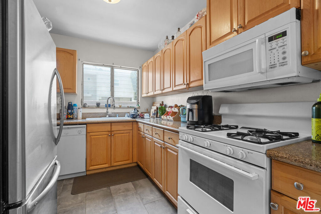 1630 Franklin Street Property Photo 33