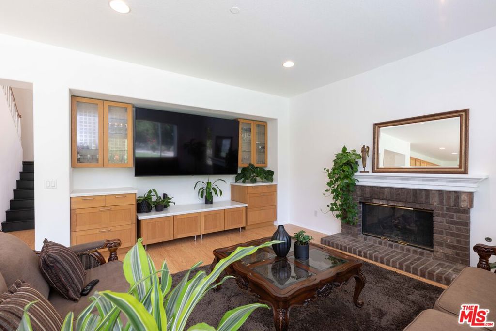 22 Moonridge Court Property Photo 27