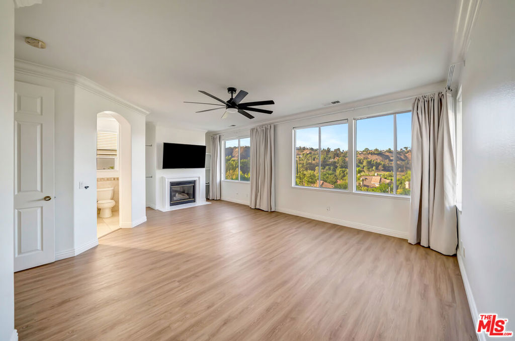 24819 Calle Cedro Property Photo 10